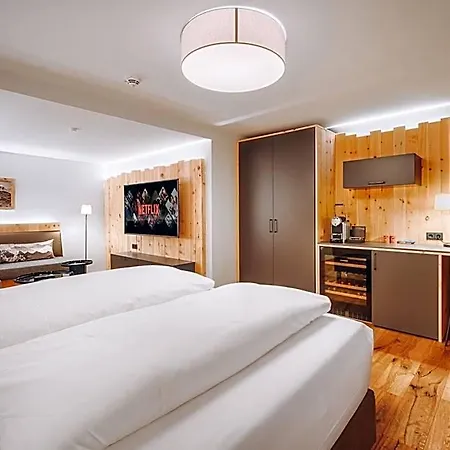 Obermuehle 4*s Boutique Отель 4*