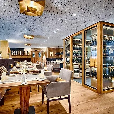 Obermuehle 4*s Boutique Отель 4*