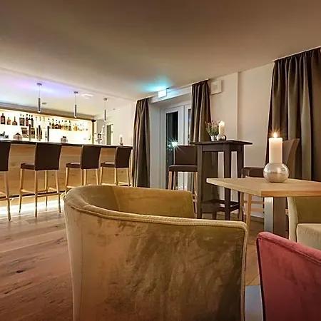 Отель Obermuehle 4*s Boutique Гармиш-Партенкирхен