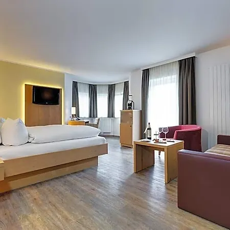 Obermuehle 4*s Boutique Отель 4*