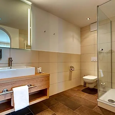 Obermuehle 4*s Boutique Отель 4*