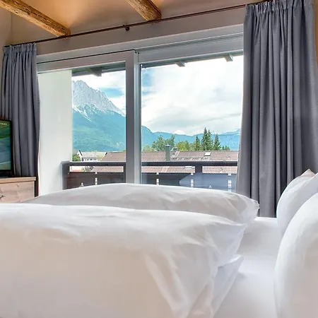 Hotel Obermühle 4*s Boutique Garmisch-Partenkirchen